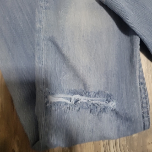 BDG Super High rise twig jeans with distressing size 28 - Picture 4 of 13